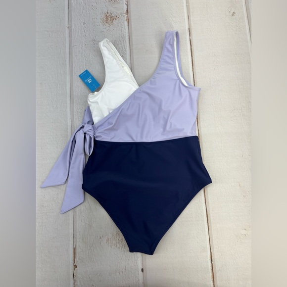 NWT Women's One Piece Swimsuit Wrap Color Block Tie Side Bathing Suit SIZE M - Picture 9 of 17